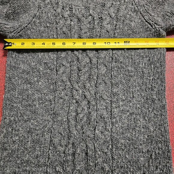 American Eagle Wool/Alpaca Cable Knit Sweater M Gray Scoop Neck Preppy Neutral - Picture 6 of 9